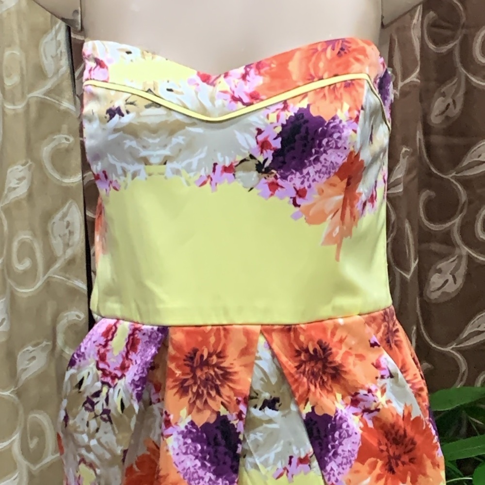 le chateau Yellow Strapless Floral Fit & Flare Dress - Picture 4 of 6